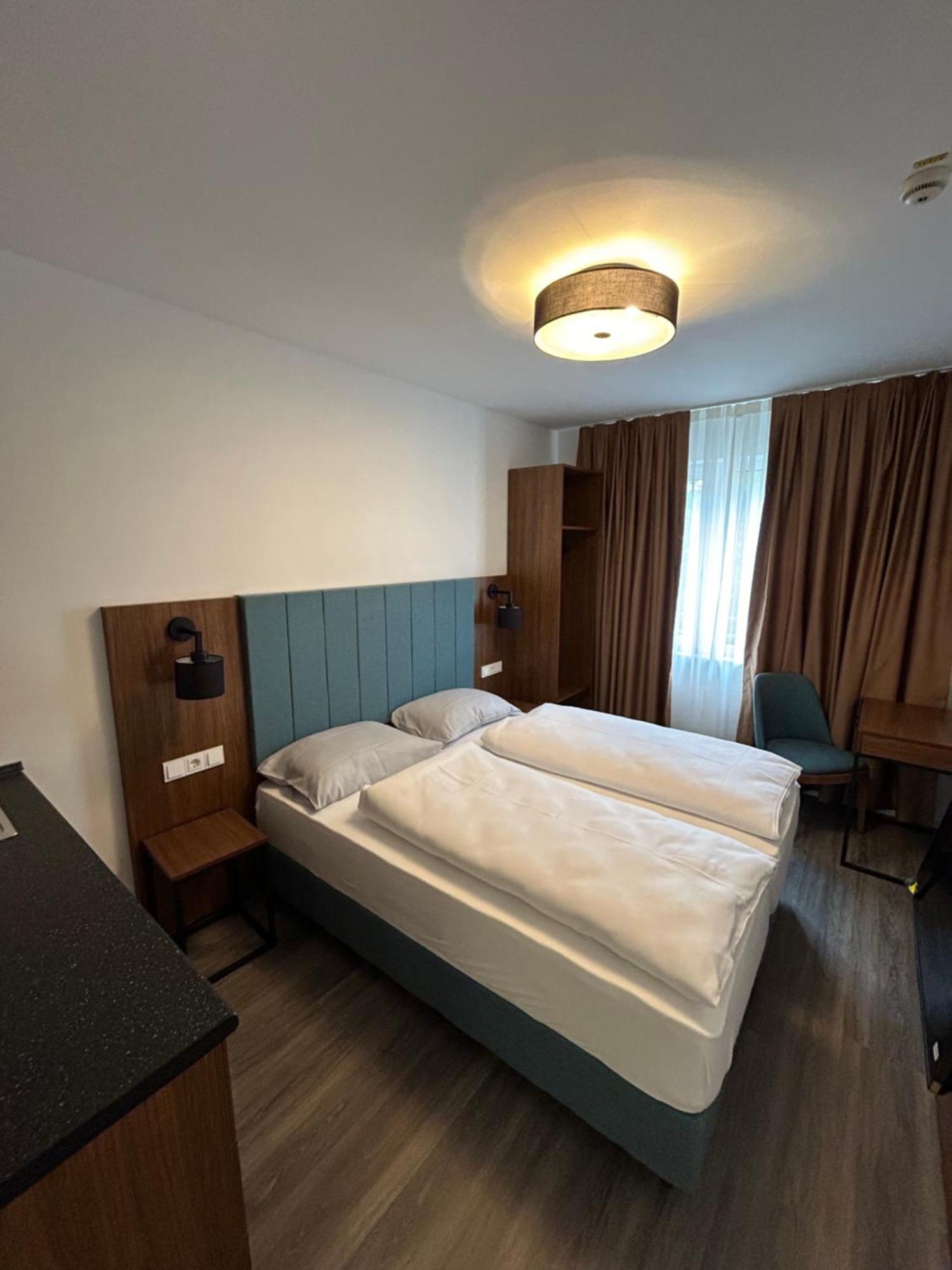 Munique Hotel Muenchen Unterschleißheim Exteriör bild